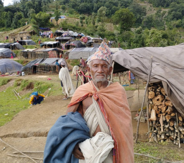 राउटेले तीन महिनादेखि भत्ता पाएनन्, महामुखिया भन्छन्- संक्रान्ति पनि सुखले मनाउन पाइएन